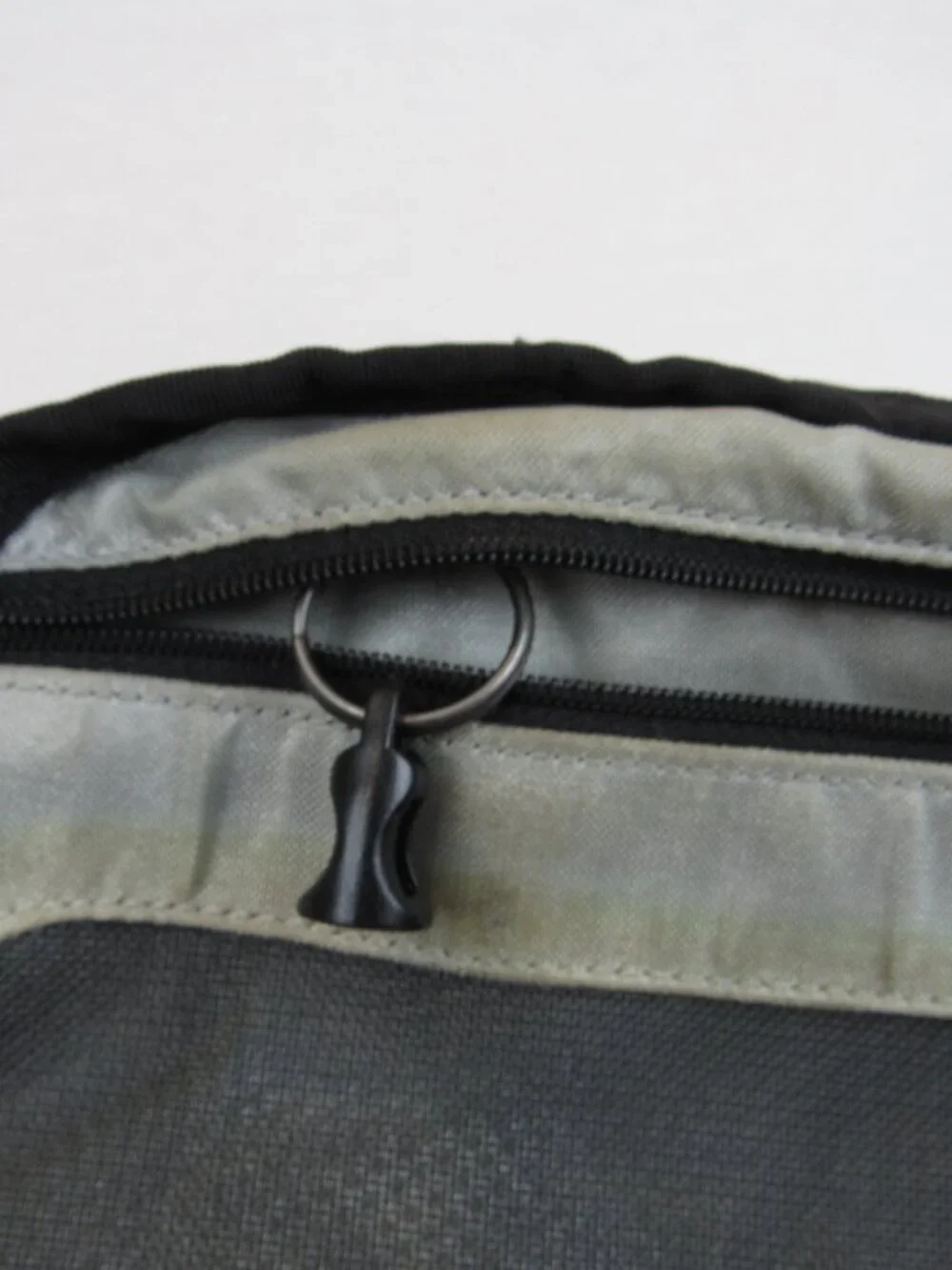 Patagonia Pocketwire Backpack Rare Style 48825F7 Solid Black Unisex Adults Bag
